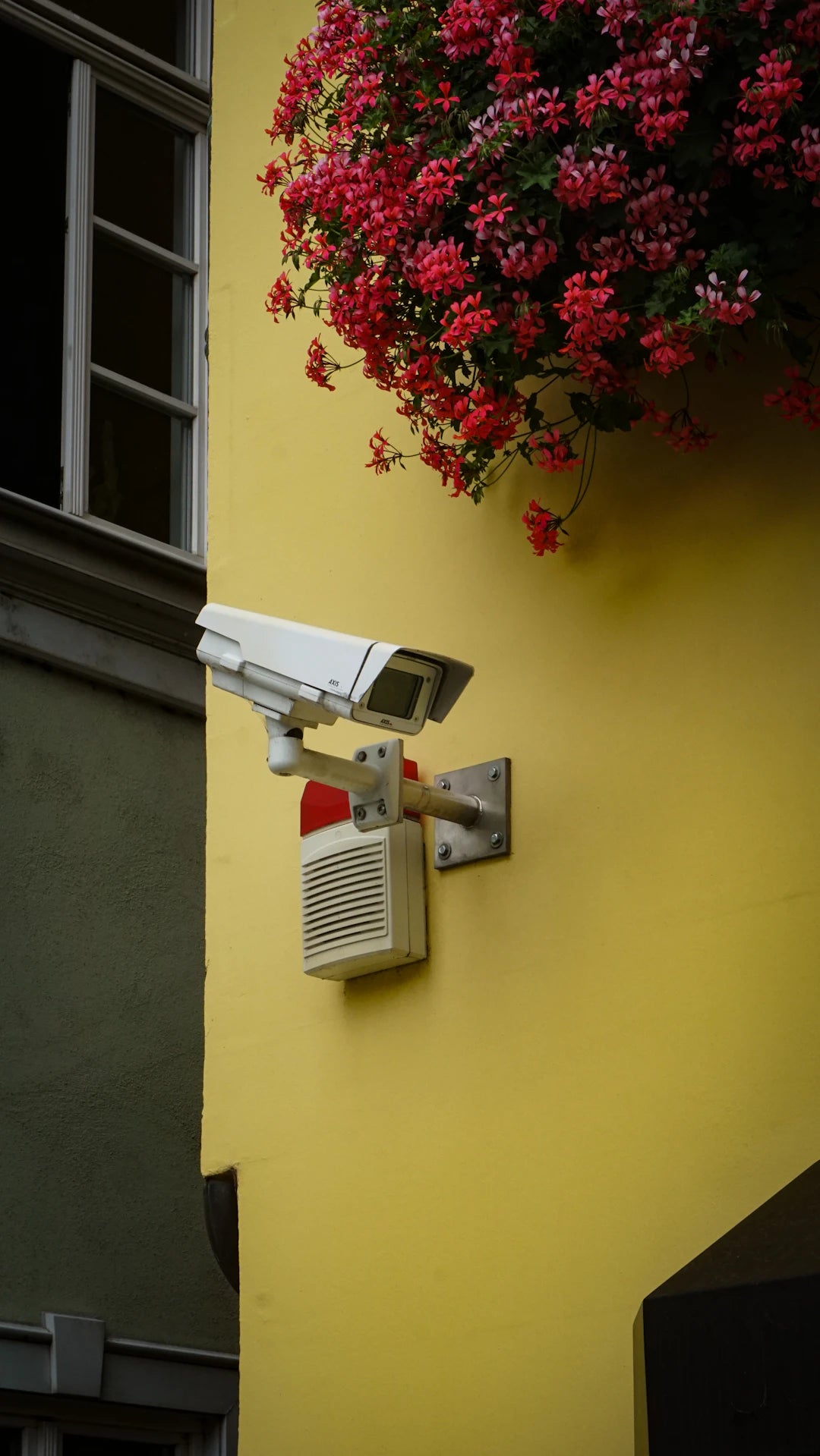 Choosing the Best Security System for Your Home